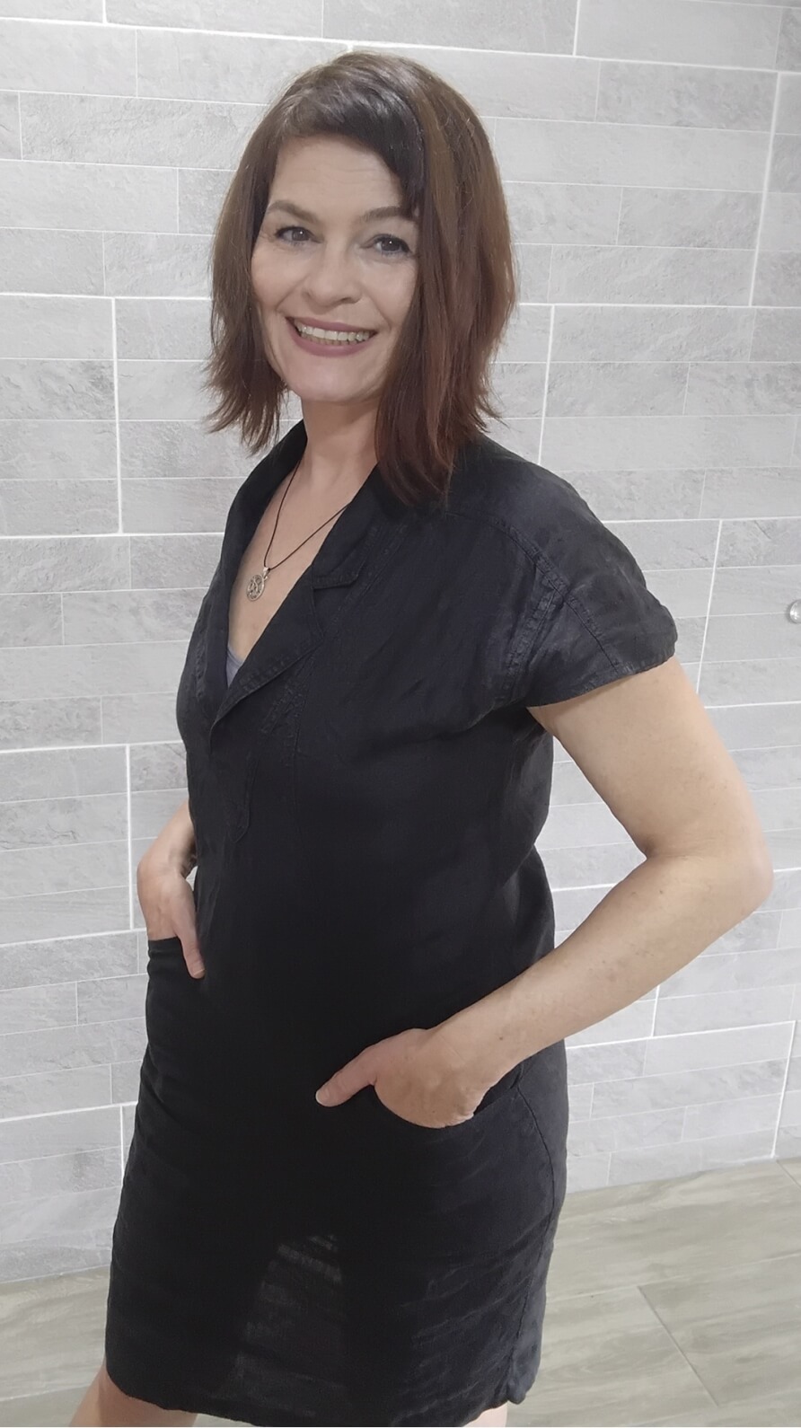 Medium Cornelia Helga Schulze Cornelia Helga Schulze unterst&uuml;tzt dich spirituell, systemisch und ganzheitlich bei deinen Lebensfragen &ndash; mit konkreten Antworten & L&ouml;sungen f&uuml;r mehr Klarheit und Glauben an dich selbst.